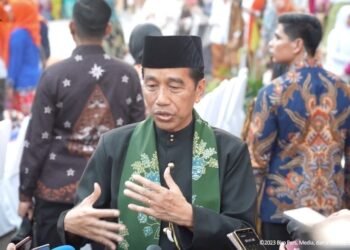 Presiden Jokowi Ingin Masyarakat Kembali Gemar Berkebaya