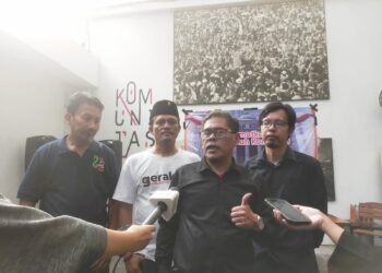 KPMK Desak Copot Hakim Konstitusi, Paman Gibran Anwar Usman