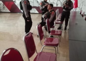 Mulai Diobok-obok, Kantor DPC PDI Perjuangan Pasuruan Didatangi Aparat