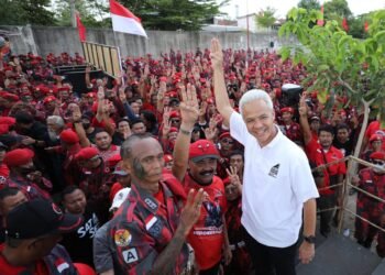 Apel Satgas PDI Perjuangan, Ganjar Pranowo: Ada yang Ganggu, Tabrak!