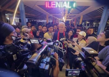 Jawaban Cerdas Ganjar Saat Dicecar Milenial di Maluku