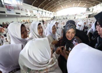 KLB Polio, Atiqoh: Pemerintah Lalai