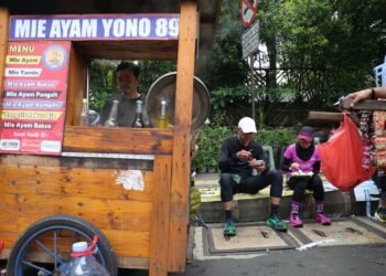 Lutiman Sumringah Ketemu Idola; Pak Ganjar Top Jadi Presiden, Orang Baik