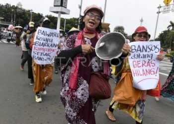 Ekonom UI: Perlu Regulasi Hindari Diskresi Anggaran Bansos