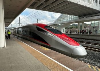 Volume Penumpang Whoosh Meningkat Sekitar 40%