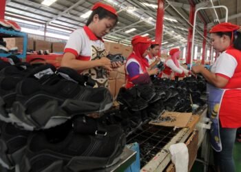Sepatu Bata Tutup Operasional Pabrik di Purwakarta