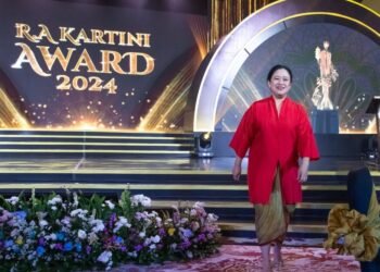 Dianugerahi ‘Kartini Award’, Puan Tekankan Pentingnya ‘Woman Support Woman’