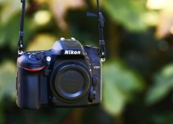 Bidik Dana IPO Rp60,75 Miliar, Cek Kinerja Keuangan Retailer Alat Fotografi Ini