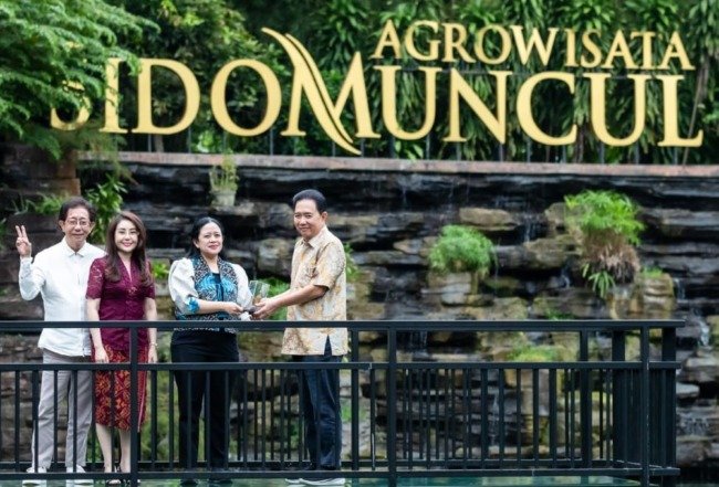 Ke Pabrik Sido Muncul, Puan Cerita Hobi Minum Jamu Sejak Masih Gadis