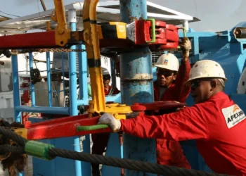 APEX Raih Kontrak Jasa Pengeboran Laut US$14,8 Juta