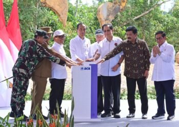Groundbreaking BCA, Jokowi: Investasi Menguntungkan