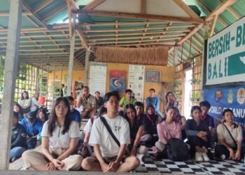 Bantu Atasi Krisis Iklim, Social Project Bali Lakukan Penanaman Pohon & Edukasi Pembuatan Eco Enzyme