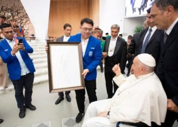 Bocah Pelukis Paus Fransiskus, Lionel:  Anugerah Itu Bisa Datang Kapan Saja