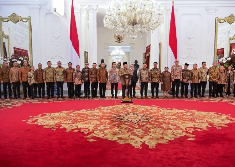 Presiden Prabowo Subianto turut mengumumkan sejumlah wakil menteri yang akan membantu jajaran menterinya dalam Kabinet Merah Putih periode 2024-2029, pada Minggu malam, 20 Oktober 2024, di Istana Merdeka, Jakarta.