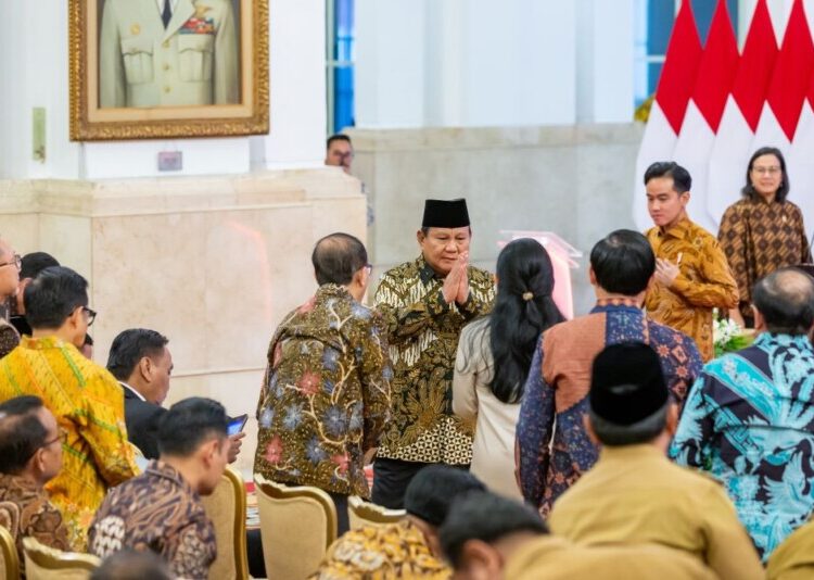 Ketua DPR RI Puan Maharani menghadiri penyerahan Daftar Isian Penyelenggaraan Anggaran (DIPA) Tahun Anggaran 2025 kepada kementerian dan lembaga oleh Presiden Prabowo Subianto