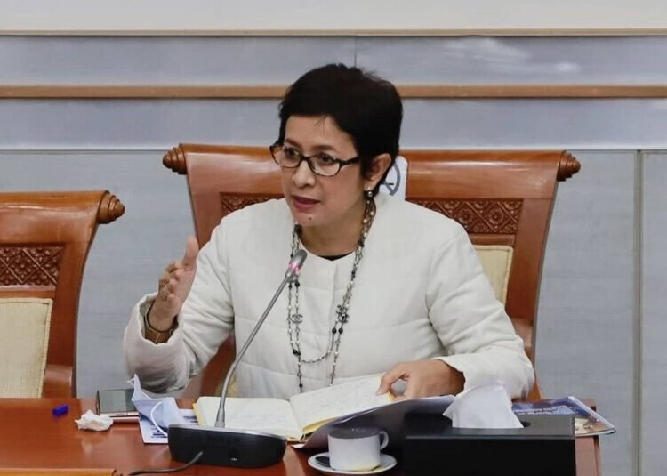 Politisi Golkar, Nurul Arifin