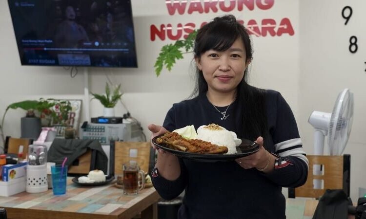 Salah satu diaspora Indonesia yang merasakan manfaat kehadiran BNI adalah Indria Dhanualve atau yang akrab disapa Cika