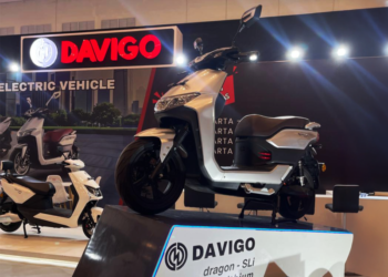 Youtuber Puji DAVIGO Dragon-SLi: Motor Listrik yang Bisa Jakarta-Bandung  Tanpa Charge!