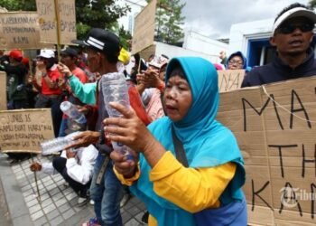 PP 6/2025 Atur Pekerja Kena PHK dapat 60% Gaji Selama 6 Bulan