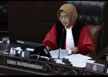 MK: Pendidikan Dasar Gratis di Negeri dan Swasta Diterapkan Bertahap