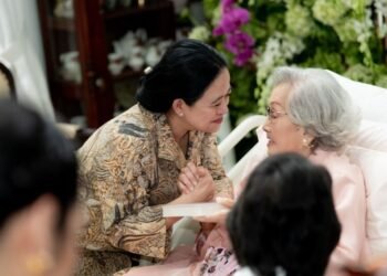 Hadiri Syukuran HUT ke-100 Meriyati Hoegeng, Puan Bicara Soal Keteladan Istri Pejabat