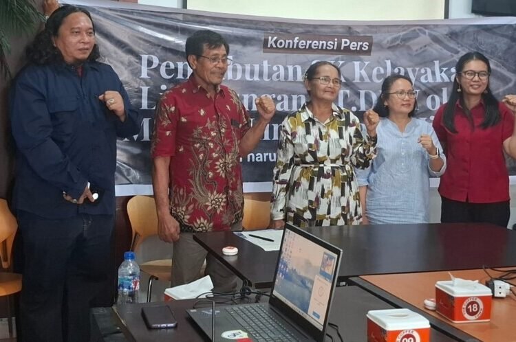 Warga desa terdampak PT Dairi Prima Mineral di Sumatera Utara menyambut baik pencabutan Persetujuan Lingkungan yang diberikan oleh Kementerian Lingkungan Hidup Indonesi