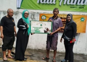 Kolaborasi PPEKRAF dan DNIKS,  Nurliyana Salurkan Daging Kurban Untuk Masyarakat Kurang Mampu
