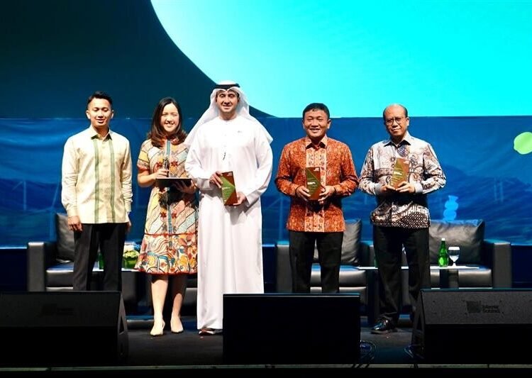 Wakil Direktur Utama BSI, Bob Tyasika Ananta, dalam sesi diskusi “Optimizing Green Investment to Achieve Indonesia’s Demographic Bonus” pada ajang Green Impact Festival 2025 di Djakarta Theater XXI, Jakarta.