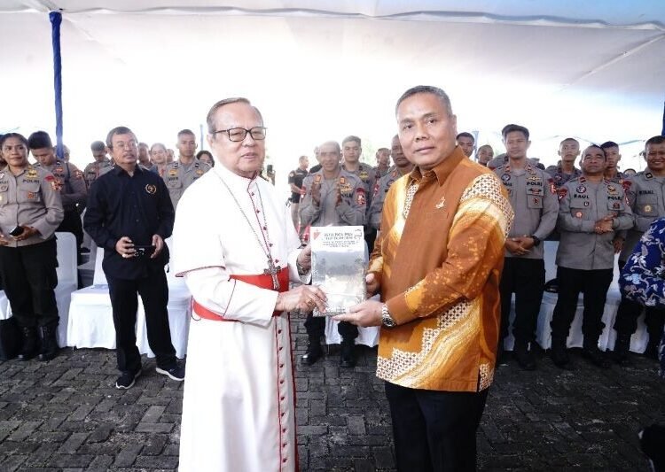 Peluncuran Website OCI dan buku dipimpin Uskup TNI-Polri, Ignatius Kardinal Suharyo dan dihadiri sekitar 220 peserta dari prajurit TNI, anggota Polri, PNS, keluarga besar, dan purnawirawan Katolik, bertempat di Kapel Santa Maria Santa Fatima Mabes TNI Cilangkap, Rabu (23/7/2025).