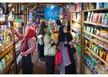 Kementerian UMKM Perluas Rantai Pasok Usaha Mikro Klaster Oleh-oleh di Tangsel