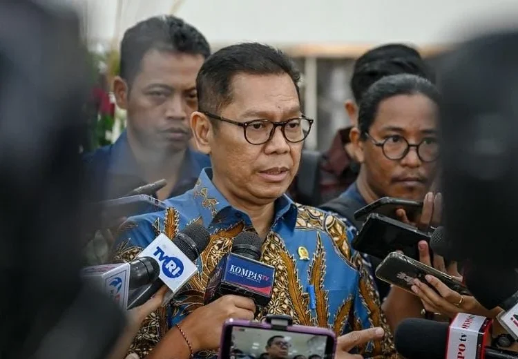 Wakil Ketua DPR RI Adies Kadir
