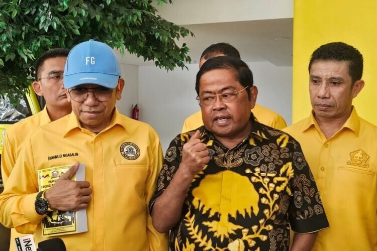 Kepala BSNPG, Syahmud Basrie Ngabalin bersama Wakil Ketua Umum sekaligus Ketua Tim Kajian Politik DPP Partai Golkar, Idrus Marham