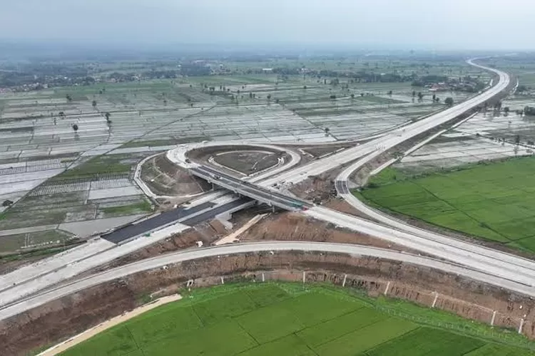 Nasim Khan menyambut positif perubahan nama jalan tol Probowangi menjadi Tol Prosiwangi (Probolinggo–Situbondo–Banyuwangi).