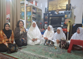 Haul korban tragedi Tanjung Priok 1984 di Kebon Bawang, Jakarta Utara bersama Kanwil Kemenham.