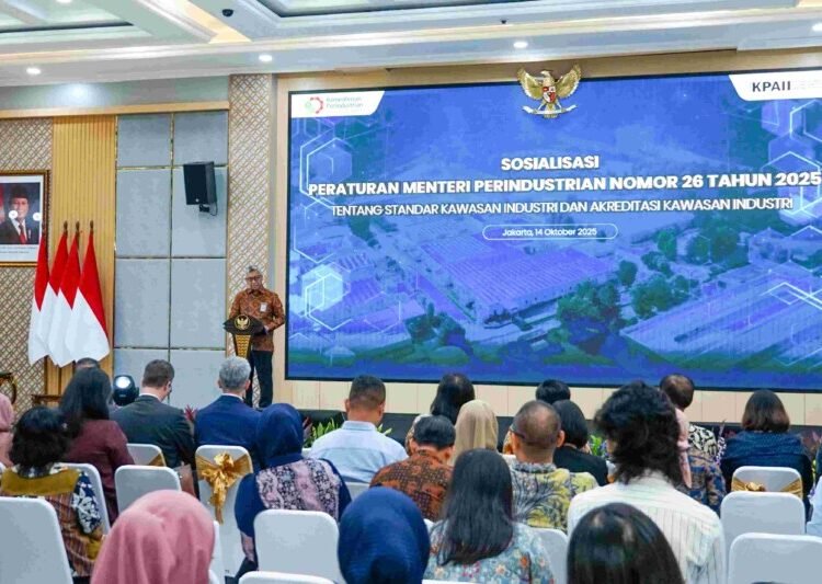 Kemenperin) terus memperkuat upaya membangun ekosistem industri yang berdaya saing dan berkelanjutan melalui penetapan standar kawasan industri.
