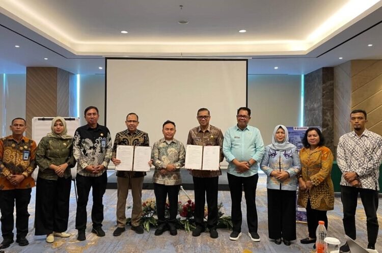 Guna mendukung proses penilaian yang objektif dan akuntabel, Direktorat Jenderal Bina Administrasi Kewilayahan, Kementerian Dalam Negeri melakukan verifikasi lapangan atas usulan tanda kehormatan Satyalancana Wira Karya Bidang Pemerintahan Dalam Pengelolaan, Pengembangan dan Pembangunan Kelautan dan Perikanan Tahun 2025 bersama Sekretariat Militer Presiden, Kementerian Sekretariat Negara Provinsi Kalimantan Tengah, Jumat (14/11/2025).