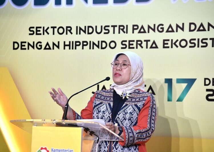 Direktur Jenderal Industri Kecil, Menengah, dan Aneka Reni Yanita