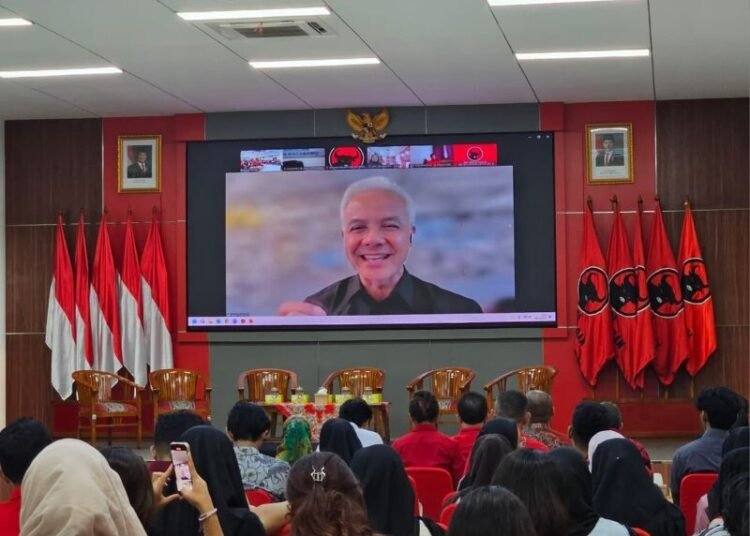 Ketua DPP Partai DPIP Bidang Pemerintahan dan Otonomi Daerah, Ganjar Pranowo