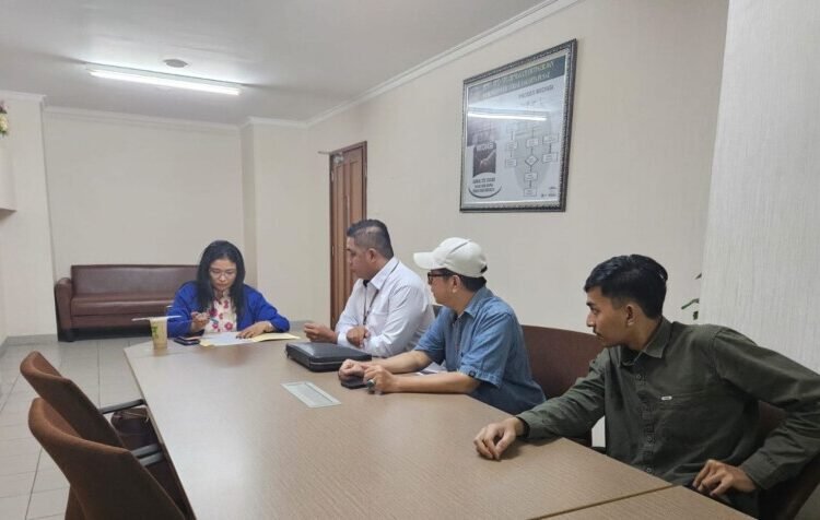 Kuasa hukum Penggugat DR. Sahat Poltak Siallagan, SH, MH di Jakarta, Selasa (9/12).