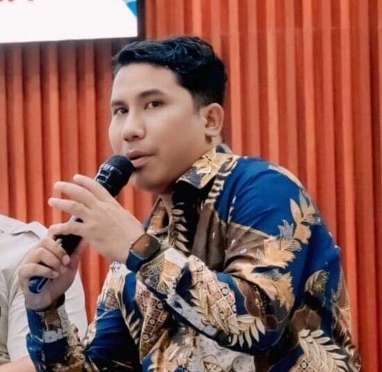 Aktivis muda Sumba Timur, Alfons Ratukani, menilai kehadiran Proyek Strategis Nasional (PSN) Tambak Udang Terintegrasi di Kabupaten Sumba Timur sebagai peluang strategis untuk mendorong pertumbuhan ekonomi daerah.