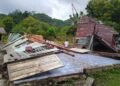 Bangunan SDI Ra’ong, Manggarai Barat Ambruk Diterjang Angin